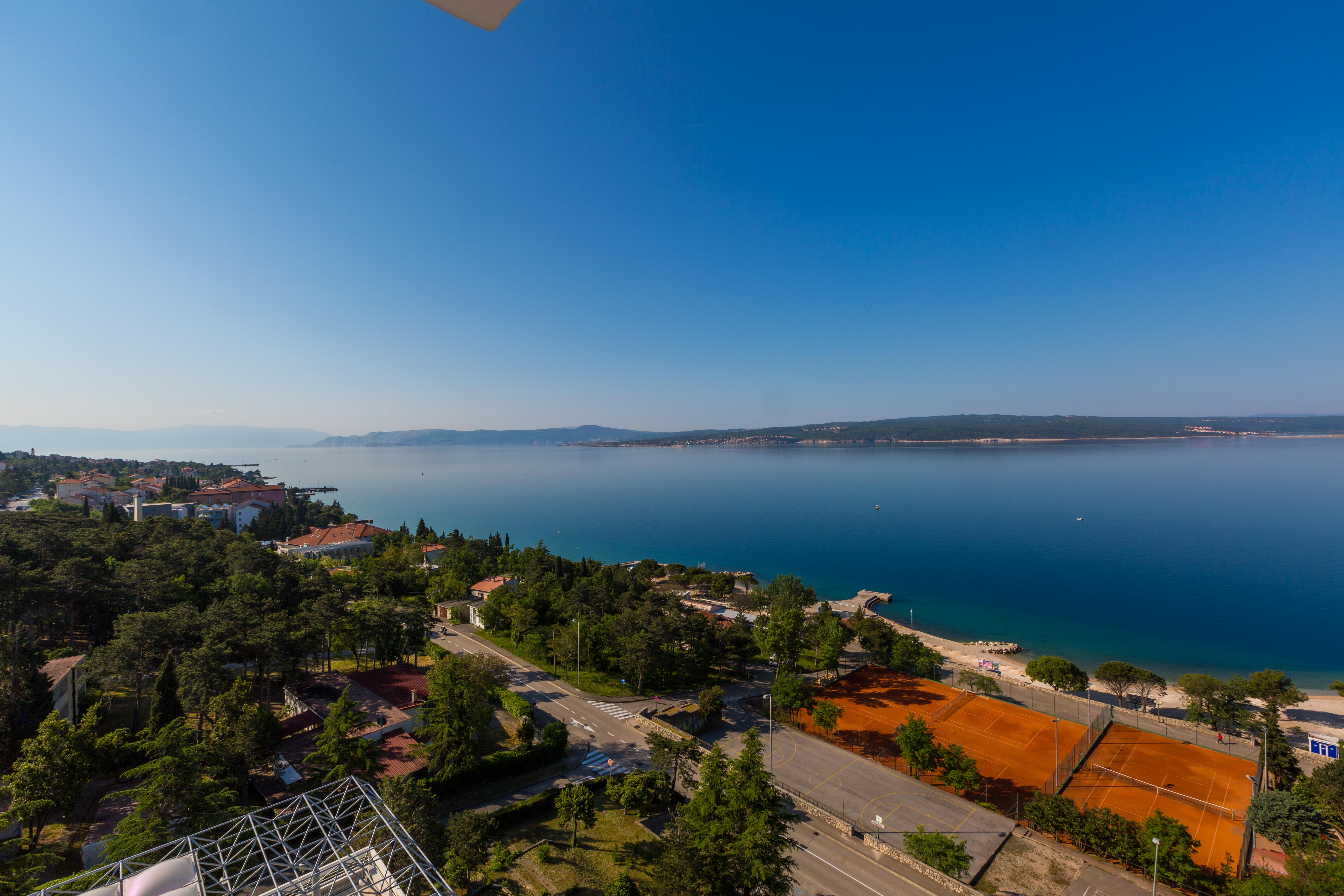 Hotel Omorika Crikvenica Exterior photo