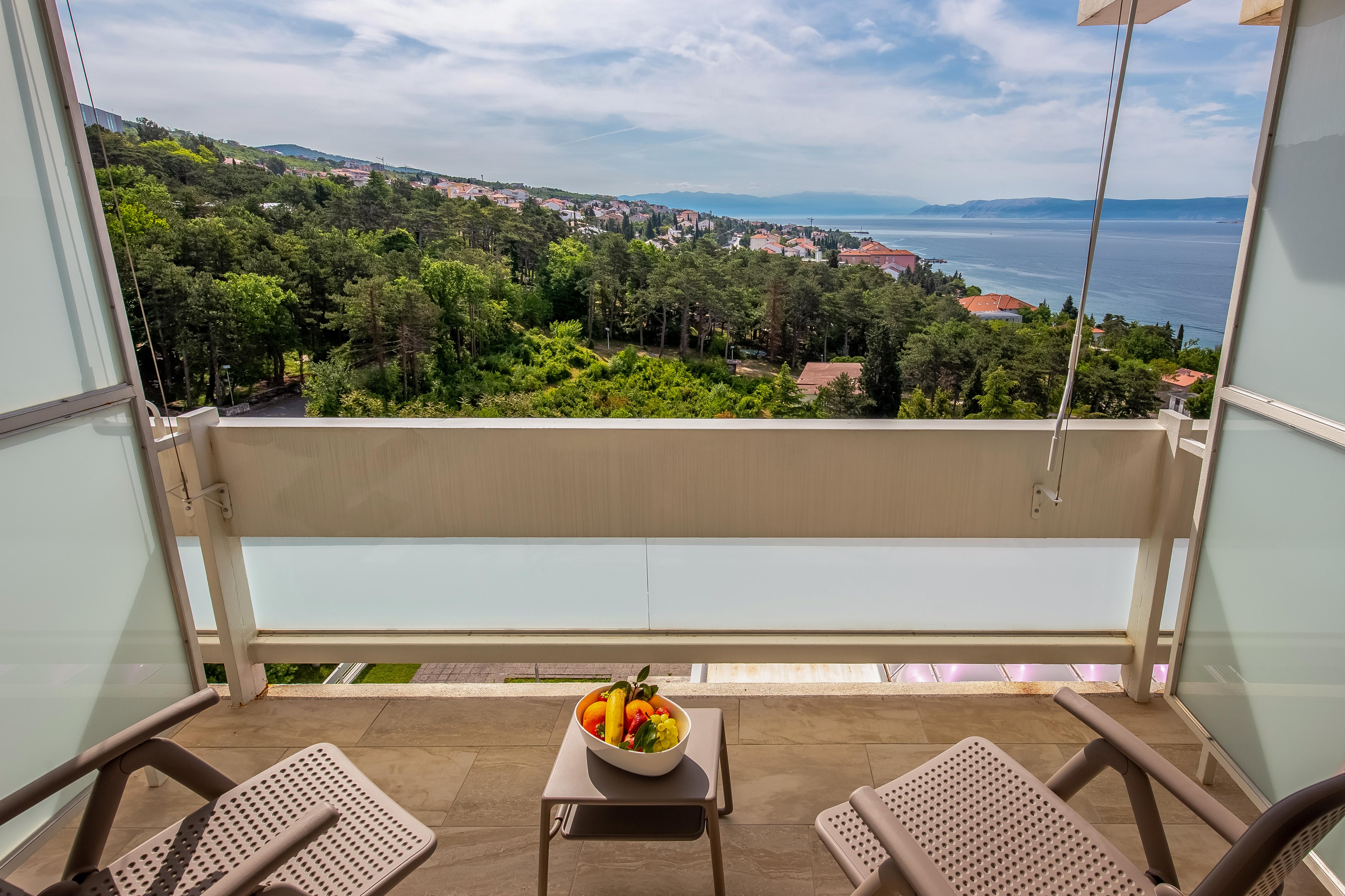 Hotel Omorika Crikvenica Exterior photo